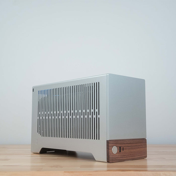 Camano 9600X / RTX 5070